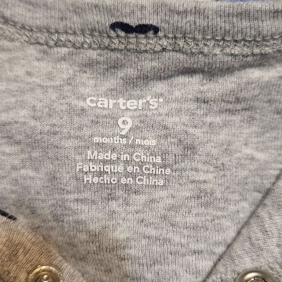 Carter's Onesie - Picture 3 of 3